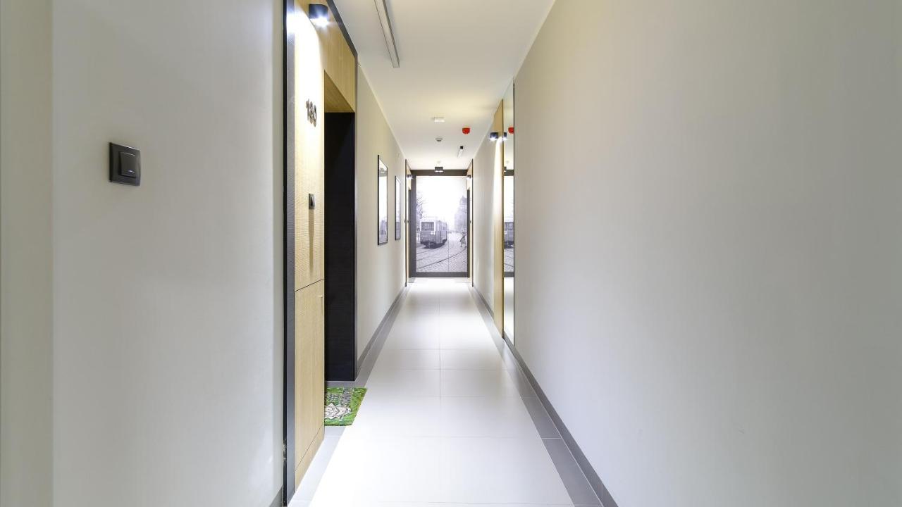Hello Apartments Zajezdnia Wrzeszcz With Private Parking Gdańsk Eksteriør bilde